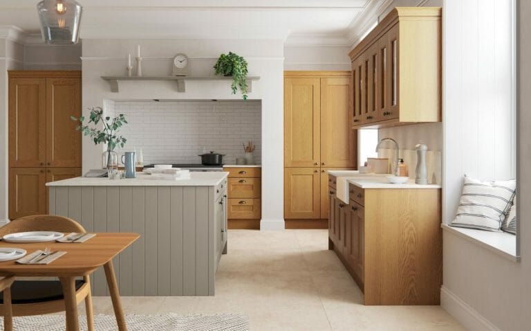 Traditional Oak Kitchen