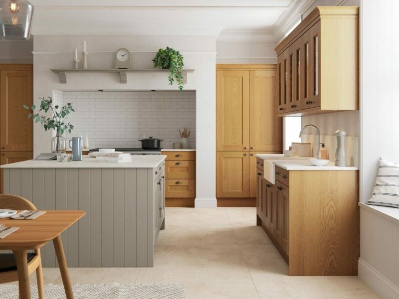 Traditional Oak Kitchen